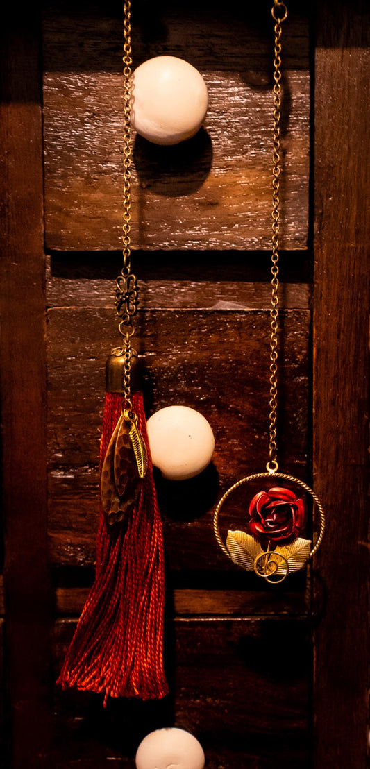 DST-009: The Tethered Rose